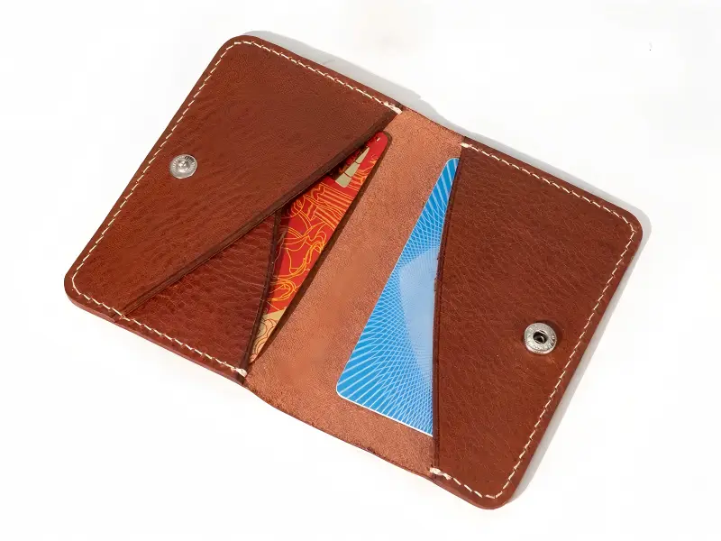 Kepiye Godere mbantu klien Jerman nggawe prototipe lan pangembangan dompet khusus sing pisanan?